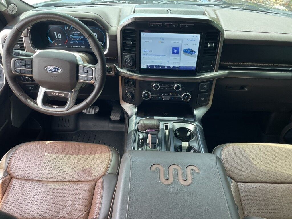 2021 Ford F-150 KING RANCH~CLEAN CARFAX~FX4 PKG~TWIN PANEL MOONROOF~MAX TOWING PKG~ONLINE FINANCE AND SHIPPING AVAILABLE!!!! Sarasota FL