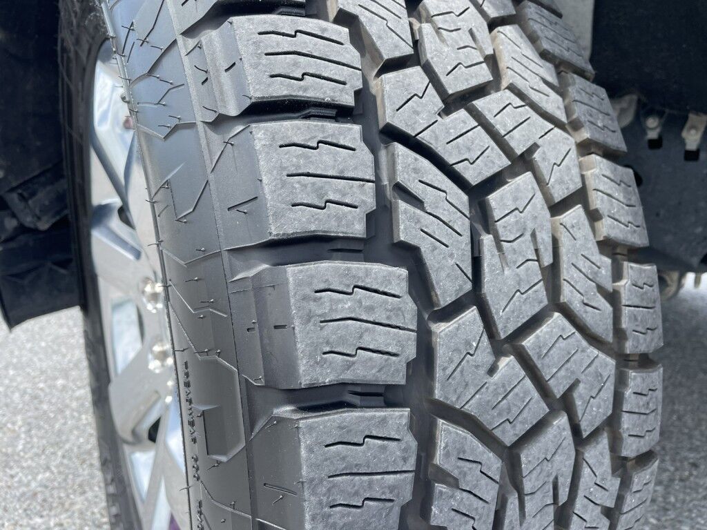 2021 Ford F-150 KING RANCH~CLEAN CARFAX~FX4 PKG~TWIN PANEL MOONROOF~MAX TOWING PKG~ONLINE FINANCE AND SHIPPING AVAILABLE!!!! Sarasota FL