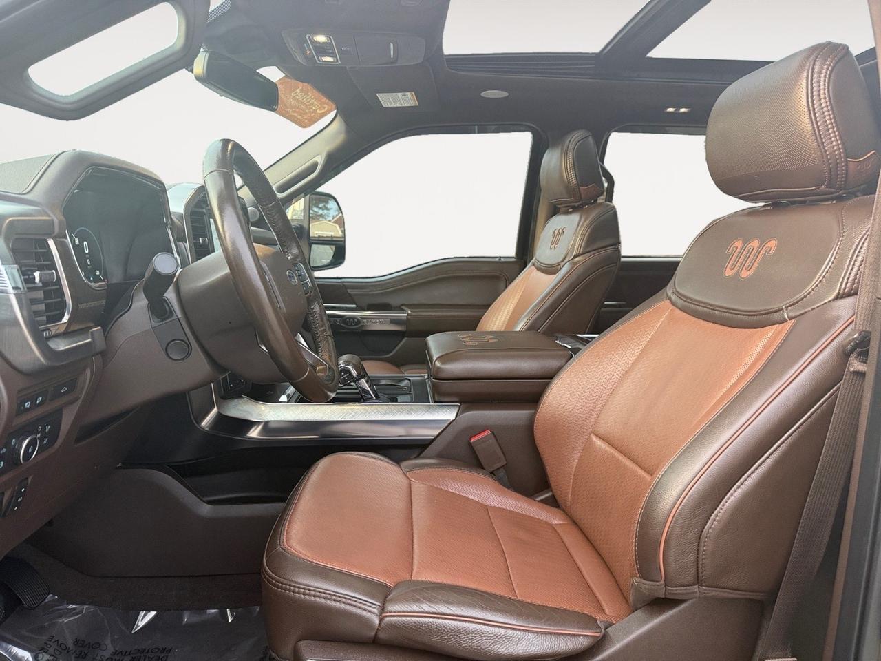 2021 Ford F-150 King Ranch, HEATED AND VENTILATED SEATS, HEATED REAR SEATS, MOONROOF, TONNEAU COVER, POWER RUNNING BOARDS, POWER FOLDING MIRRORS, REMOTE START, APPLE CARPLAY/ANDROID AUTO, UNIVERSAL GARAGE DOOR OPENER, CLEAN CARFAX, TRUCK THIS CLEAN DONT LAST LONG!