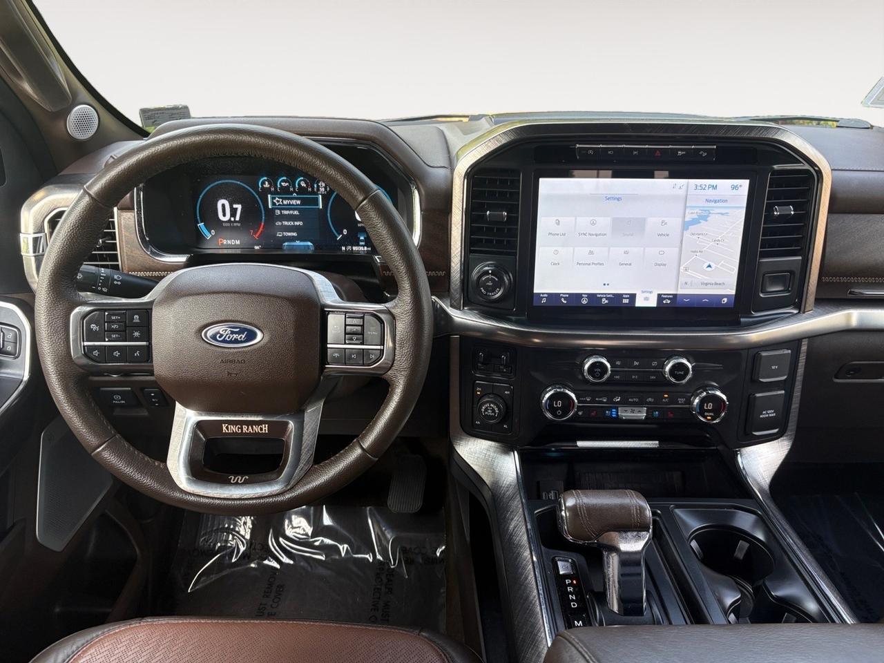 2021 Ford F-150 King Ranch, POWER RUNNING BOARDS, POWER TAILAGTE, 360 BACKUP CAMERA, BLIND SPOT, LANE KEEP ASSIST, HEATED & VENTILATED SEATS, PANORAMIC MOONROOF, HEATED REAR SEATS, TAILGATE STEP, BECOME A KING IN THIS FORD! Virginia Beach VA