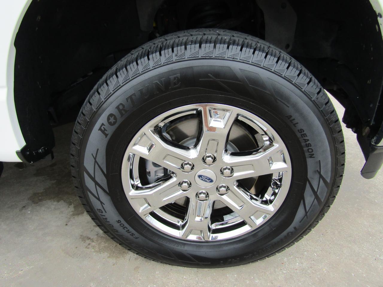 2021 Ford F-150 LARIAT 4WD SuperCrew 5.5 Box Grand Prairie TX