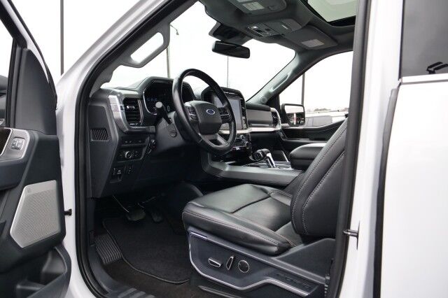 2021 Ford F-150 LARIAT 4X4 / 5.0L V8 / Trailer Tow Package! High Point NC