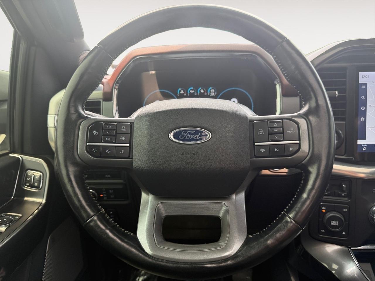 2021 Ford F-150 LARIAT, HEATED/VENTILATED SEATS, HEATED REAR SEATS, MOONROOF, RUNNING BOARDS, TOW PACKAGE, TONNEAU COVER, POWER SLIDING REAR WINDOW, POWER FOLDING MIRRORS, B&O SPEAKERS, UNIVERSAL GARAGE DOOR OPENER, CLEAN CARFAX! Norfolk VA