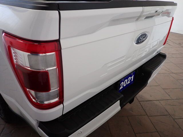2021 Ford F-150 LARIAT SUPERCREW LEATHER NAVI 4WD 5&apos;5&quot; BOX Listowel ON