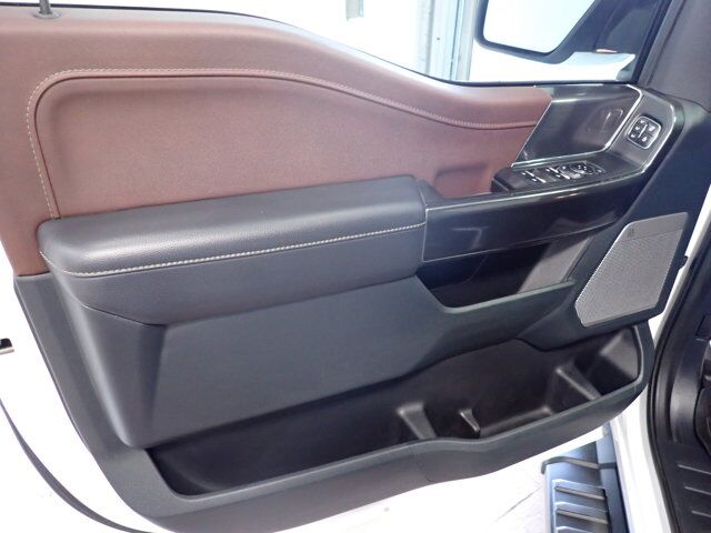 2021 Ford F-150 LARIAT SUPERCREW LEATHER NAVI 4WD 5&apos;5&quot; BOX Listowel ON