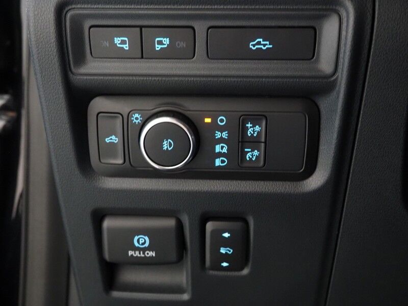 2021 Ford F-150 LARIAT SuperCrew 4WD *FX4 OFF-ROAD PKG, NAVIGATION, SAFETY ALERTS, BACKUP-CAMERA, COLOR TOUCHSCREEN, LEATHER, CLIMATE SEATS, REMOTE START, POWER TAILGATE, KEYLESS ENTRY, LED HEADLIGHTS, ANDROID & APPLE Round Rock TX