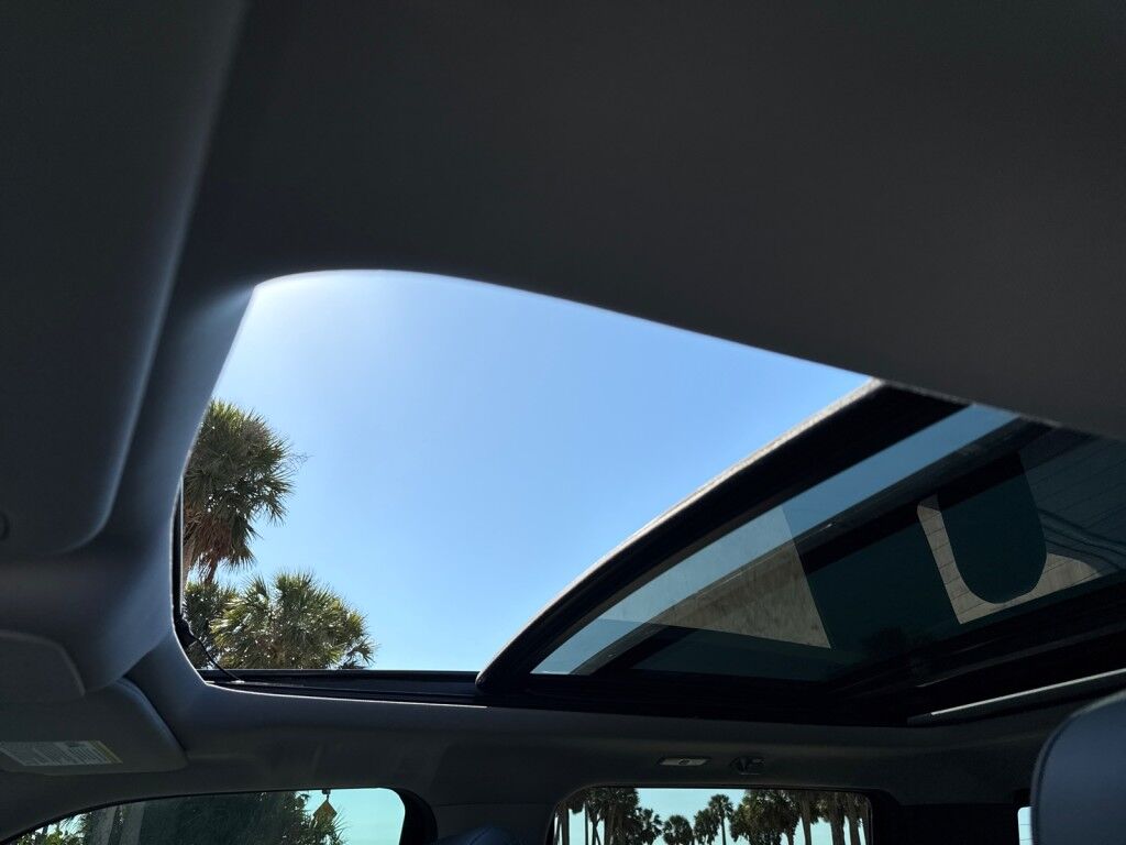 2021 Ford F-150 LARIAT~POWERBOOST HYBRID~DRIVER ASSIST~CARPLAY~CONNECTED CAR INTEGRATED APPS~ ECOBOOST~FX4 PACKAGE~LEATHER SEATS~REMOTE ENGINE START~TOW/HAUL MODE~ONLINE FINANCE AND SHIPPING AVAILABLE Sarasota FL