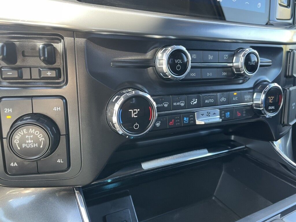 2021 Ford F-150 LARIAT~POWERBOOST HYBRID~TWIN PANEL MOONROOF~FX4 OFF ROAD PACKAGE~1 OWNER~ONLINE FINANCE AND SHIPPING AVAILABLE!!! Sarasota FL