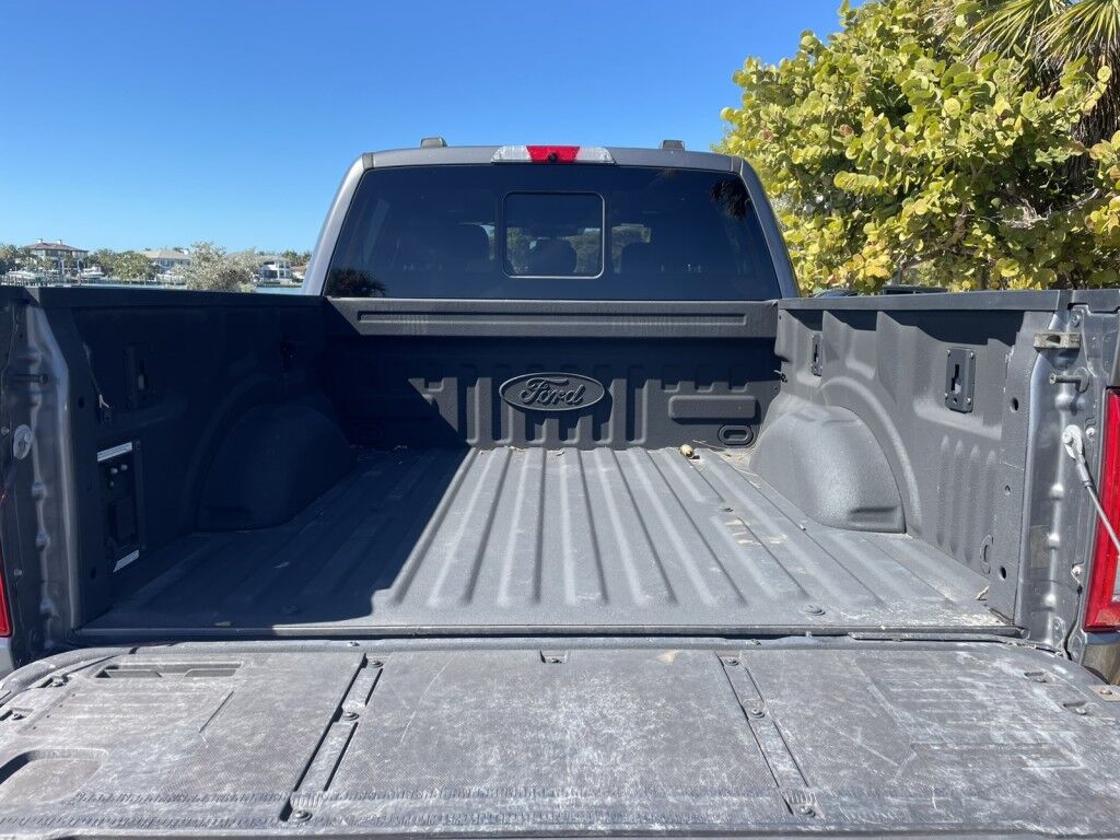 2021 Ford F-150 LARIAT~POWERBOOST HYBRID~TWIN PANEL MOONROOF~FX4 OFF ROAD PACKAGE~1 OWNER~ONLINE FINANCE AND SHIPPING AVAILABLE!!! Sarasota FL