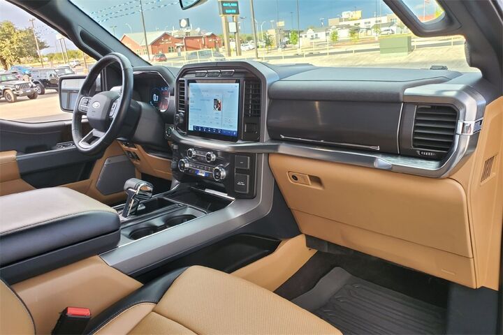 2021 Ford F-150 Lariat  TX
