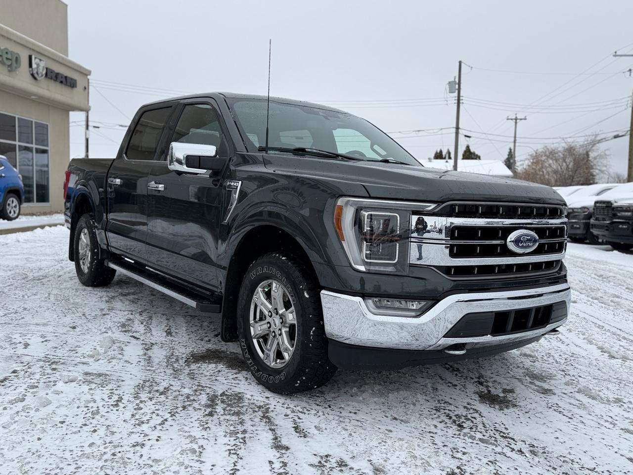 2021 Ford F-150 Lariat SuperCrew Crew Cab 4WD | Low KMs | EcoBoost | Heated Seats | 360 Camera Redwater AB