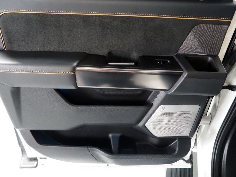 2021 Ford F-150 Platinum SuperCrew 4WD *3.5L POWERBOOST HYBRID, FX4 OFF-ROAD PKG, NAVIGATION, ADAPTIVE CRUISE, SAFETY ALERTS, 360 CAMERAS, TWIN PANEL MOONROOF, LEATHER, CLIMATE MASSAGE SEATS, HEATED STEERING, AUTOMATIC PARKING, BANG & OLUFSEN, WIRELESS CHARGING Round Rock TX