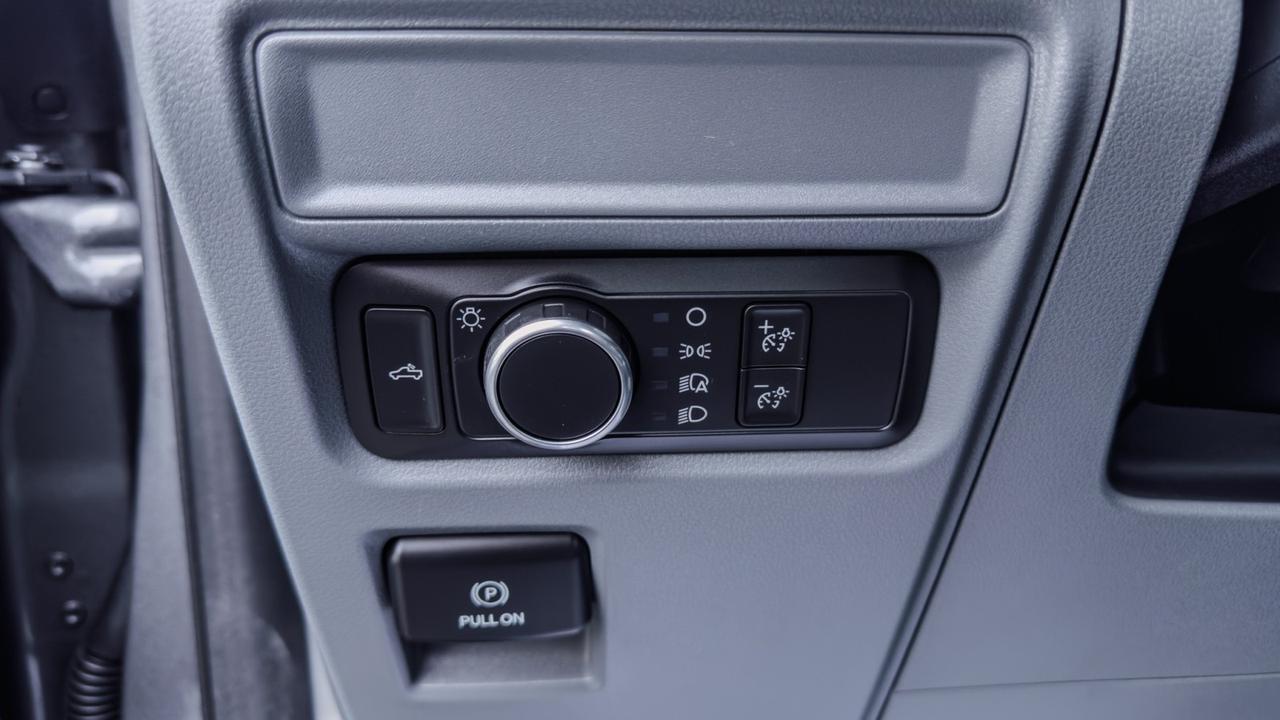 2021 Ford F-150 XL 4WD Tallmadge OH