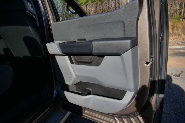 2021 Ford F-150 XL 4X4 / 2.7L V6 / Appearance Package! High Point NC