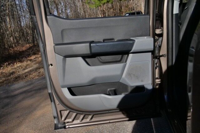 2021 Ford F-150 XL 4X4 / 2.7L V6 / Appearance Package! High Point NC