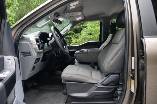 2021 Ford F-150 XL / 5.0L V8 / NITTO Tires / Running Boards! High Point NC