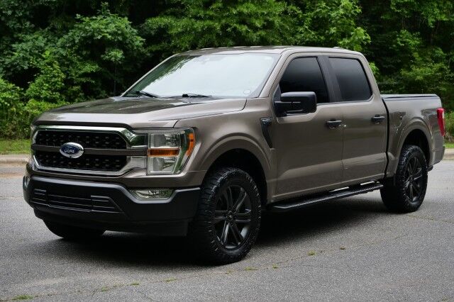 2021 Ford F-150 XL / 5.0L V8 / NITTO Tires / Running Boards! High Point NC