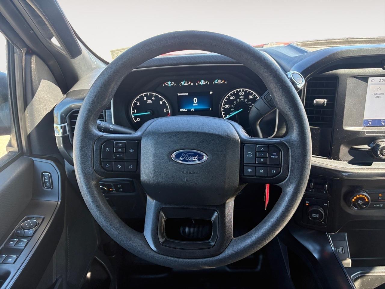 2021 Ford F-150 XL, AUTO START/STOP, BACKUP CAMERA WITH PARKING SENSORS, TOW PACKAGE, PRE COLLISION ALERT, BED LINER, RUNNING BOARDS, ONLY 1 OWNER, CLEAN CARFAX, TEST DRIVE THIS FORD TODAY! Virginia Beach VA