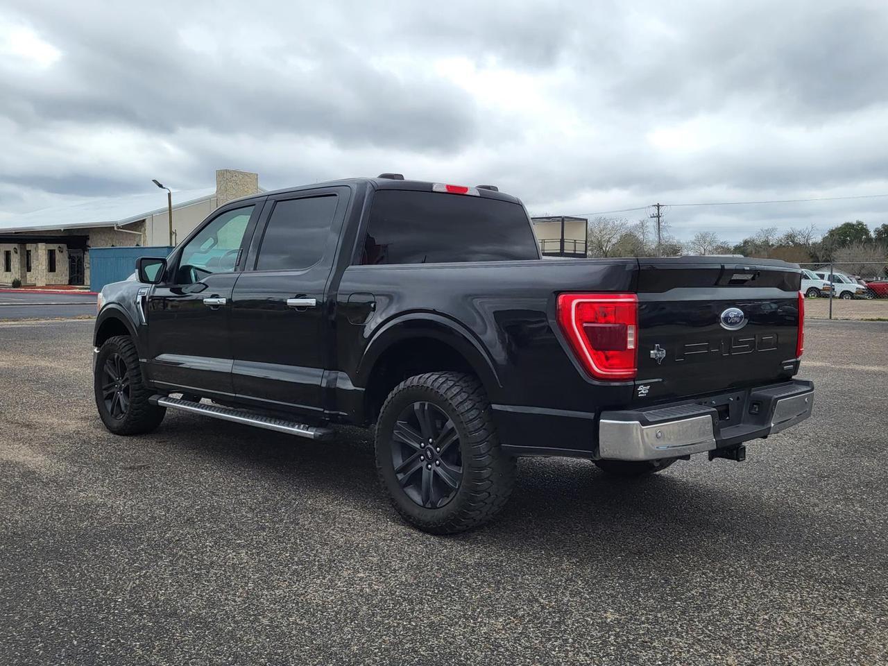 2021 Ford F-150 XLT 2WD SuperCrew 5.5' Box Beeville TX