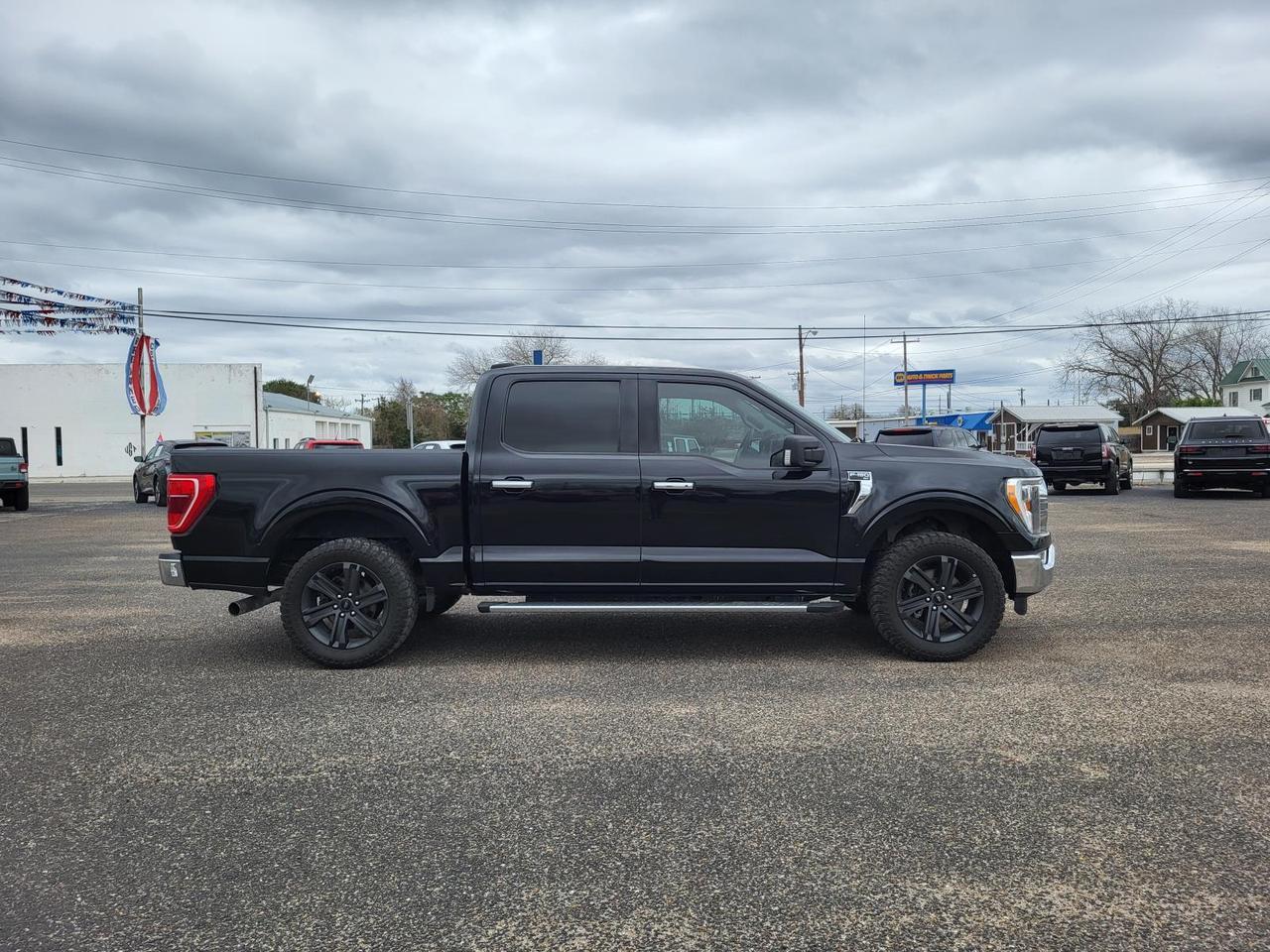 2021 Ford F-150 XLT 2WD SuperCrew 5.5' Box Beeville TX