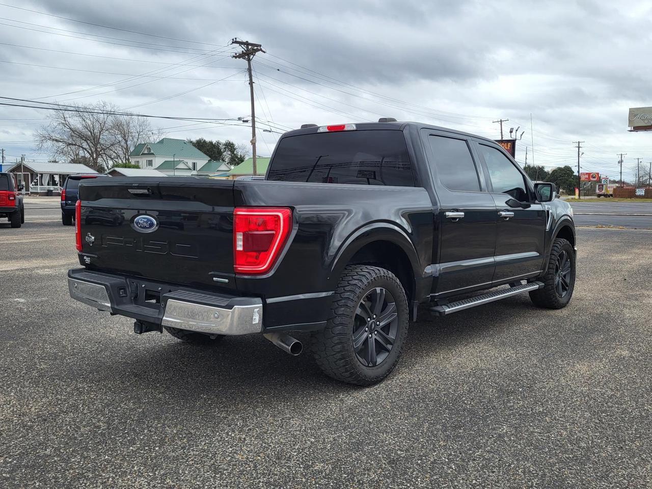 2021 Ford F-150 XLT 2WD SuperCrew 5.5' Box Beeville TX