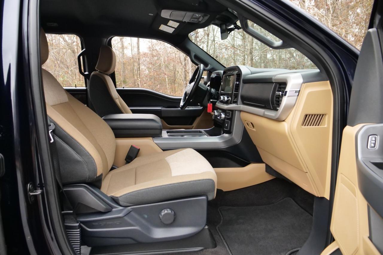 2021 Ford F-150 XLT 4X4 / 5.0L V8 / NAV / Chrome Appearance Package! Lincolnton NC