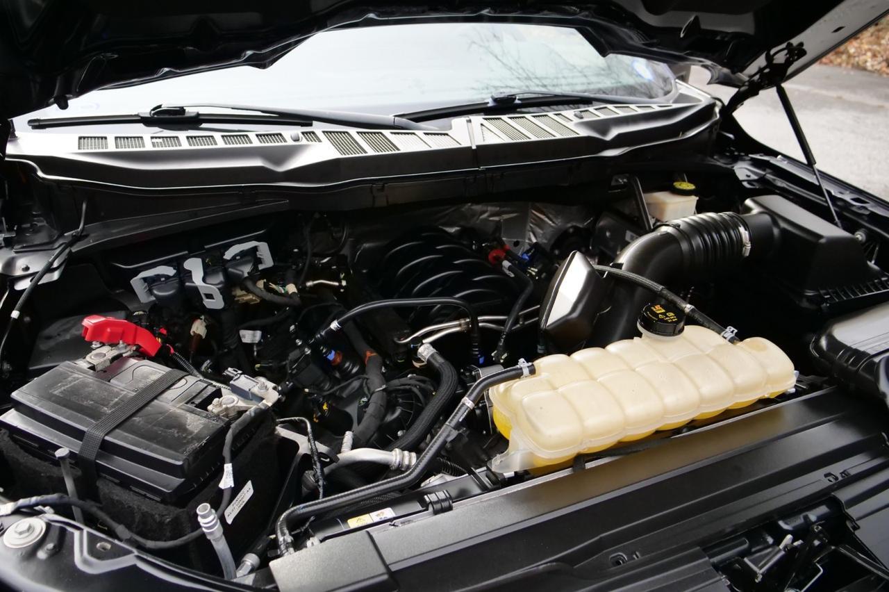 2021 Ford F-150 XLT 4X4 / 5.0L V8 / NAV / Chrome Appearance Package! Lincolnton NC