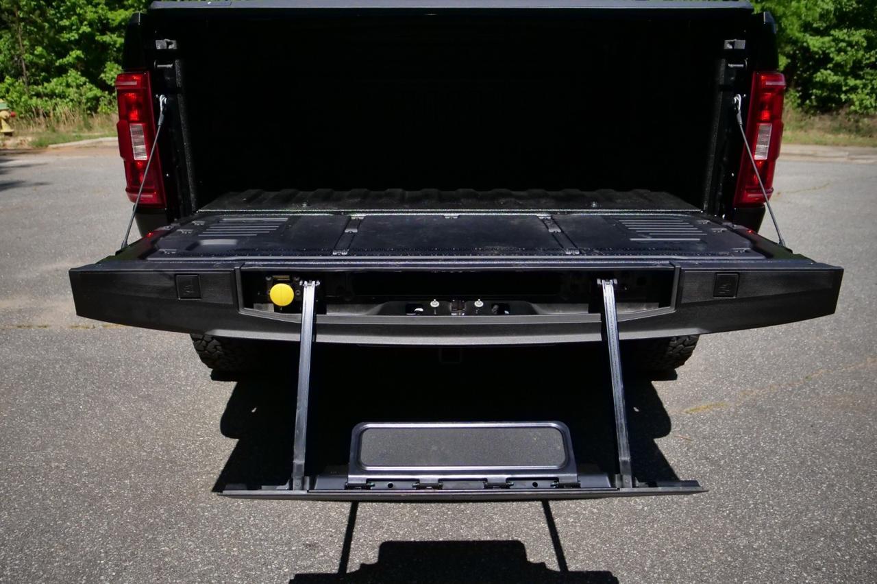 2021 Ford F-150 XLT 4X4 / ROCKY RIDGE / 5.0L V8 / Wheels & Tires Upgrade! Lincolnton NC