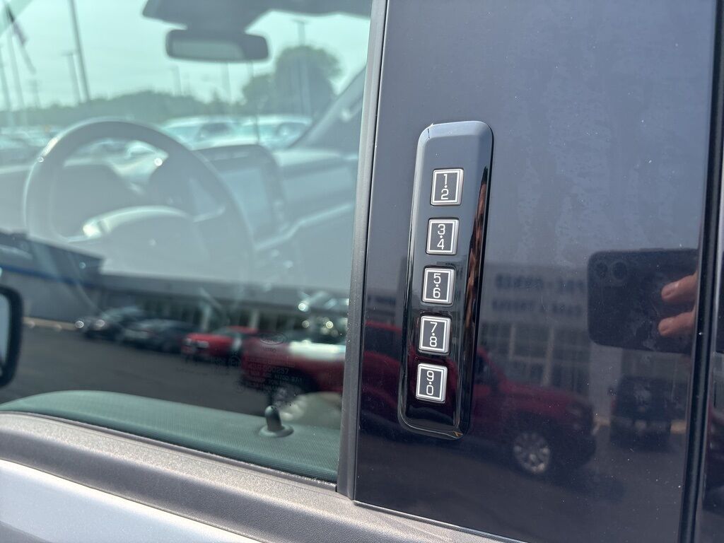 2021 Ford F-150 XLT Green Bay WI
