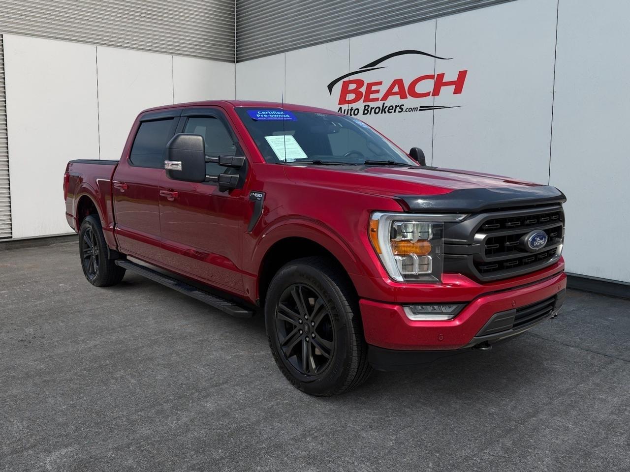 2021 Ford F-150 XLT, HEATED SEATS, BLUETOOTH, RUNNING BOARDS, BED LINER, TOW PACKAGE, BACKUP CAMERA, POWER MIRRORS, REMOTE START, APPLE CARPLAY/ANROID AUTO, CLEAN CARFAX, ONLY 1 OWNER!