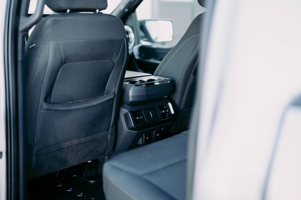 2021 Ford F-150 XLT photo 12