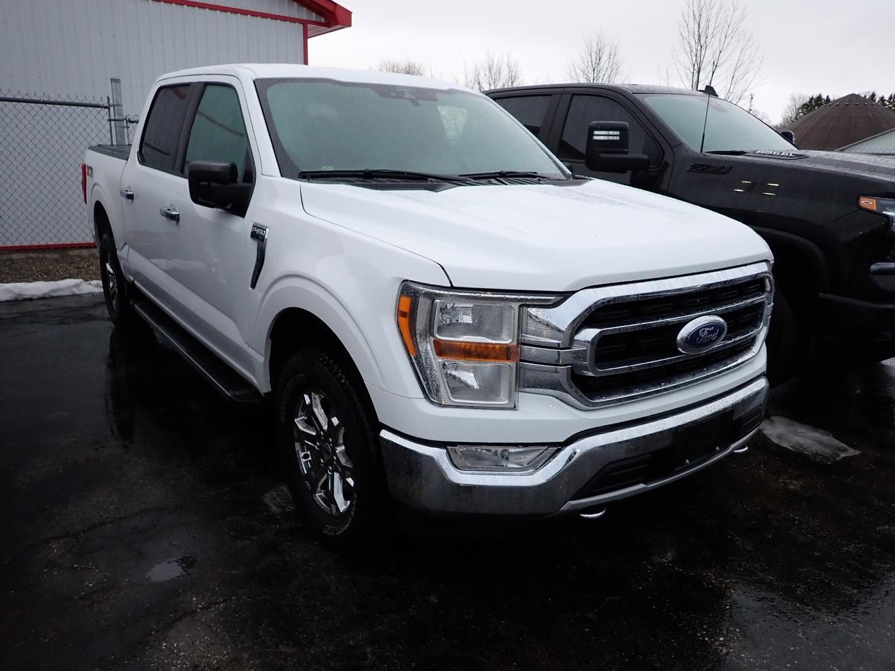 2021 Ford F-150 XLT SUPERCREW 5.5-FT BOX