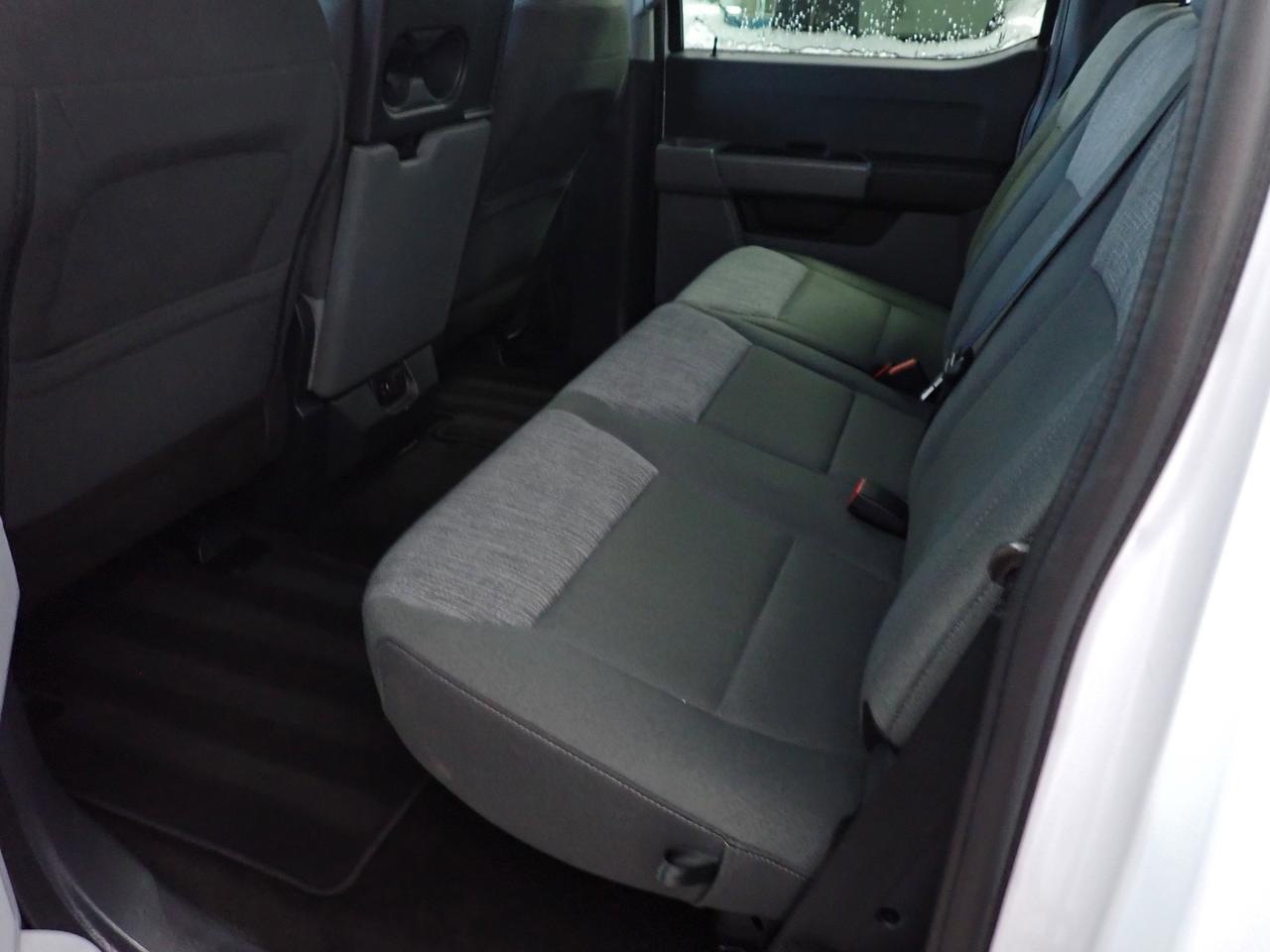 2021 Ford F-150 "XLT SUPERCREW 6'8" BOX 4WD Listowel ON