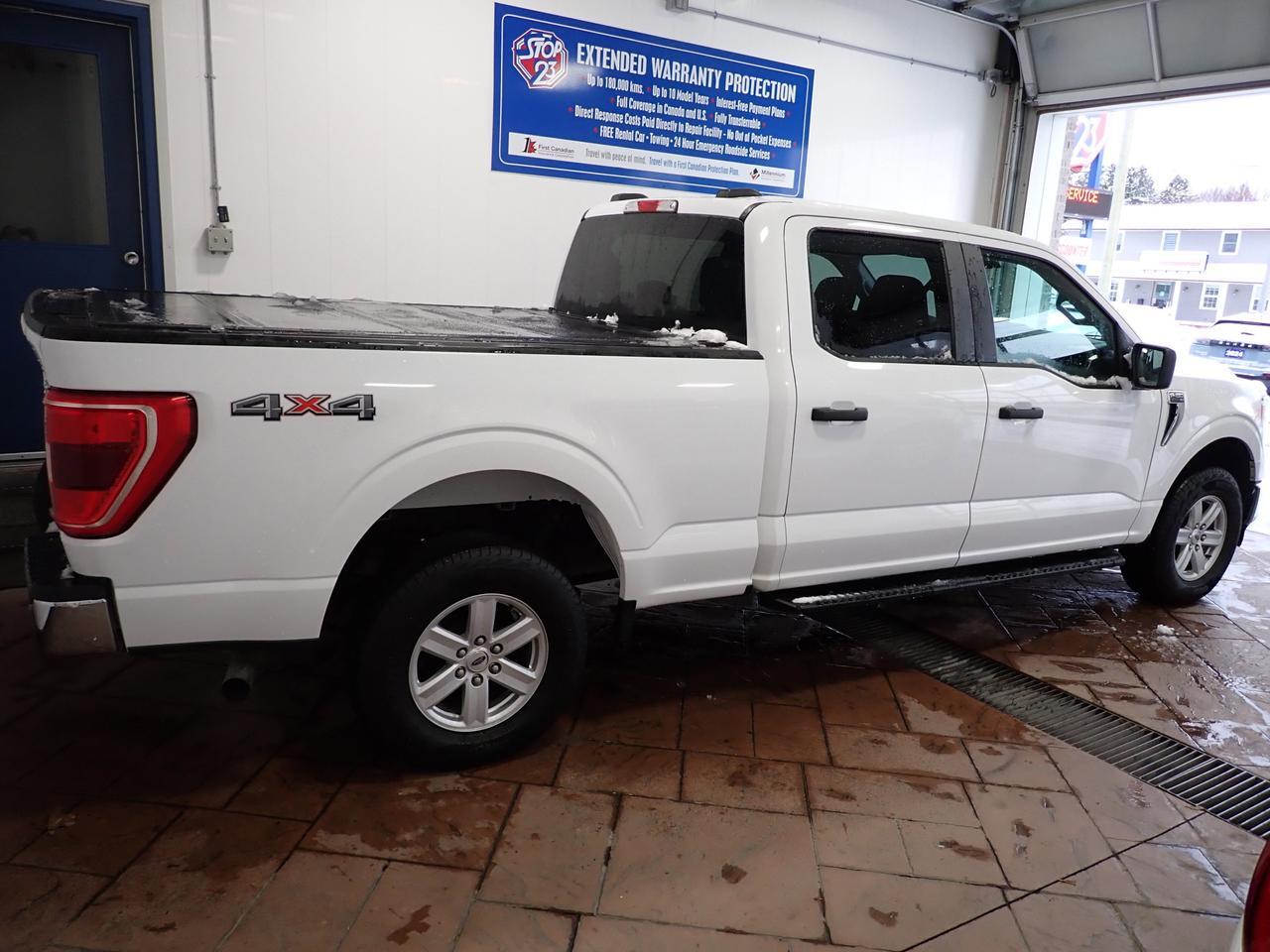 2021 Ford F-150 "XLT SUPERCREW 6'8" BOX 4WD Listowel ON