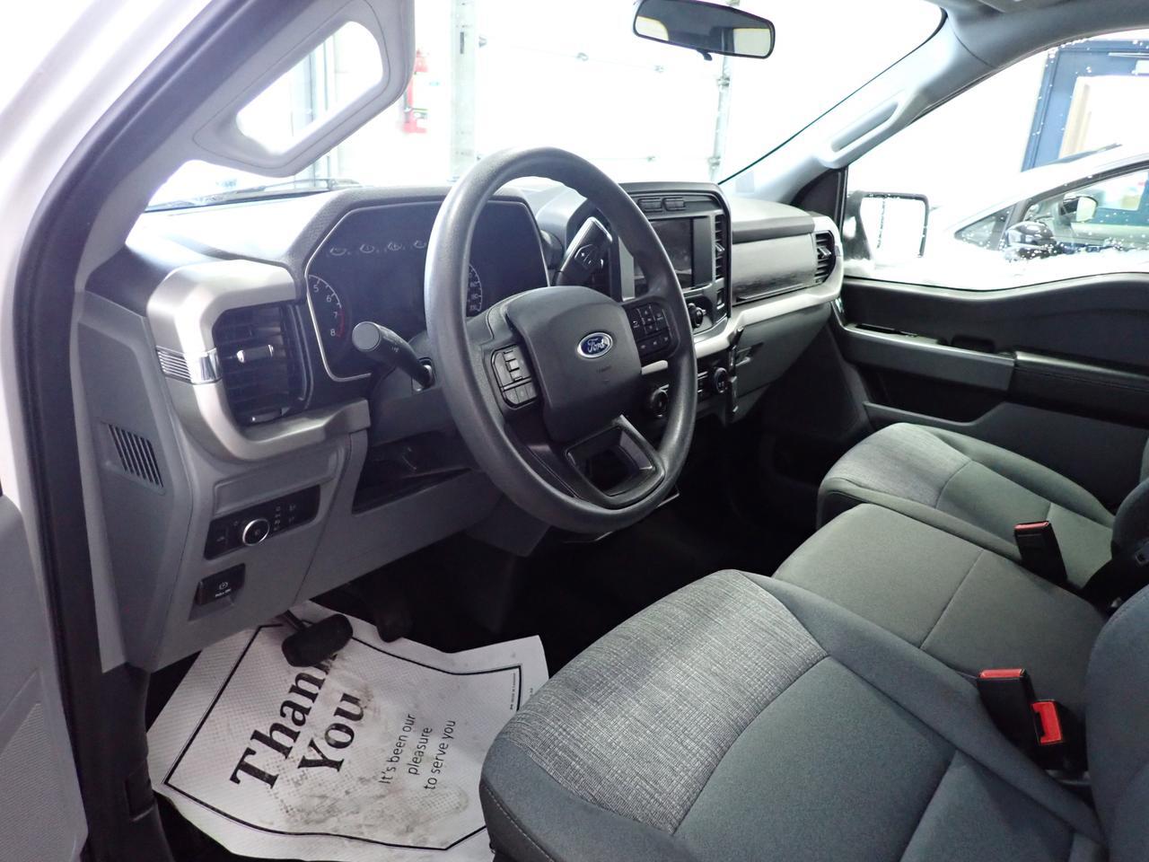 2021 Ford F-150 "XLT SUPERCREW 6'8" BOX 4WD Listowel ON