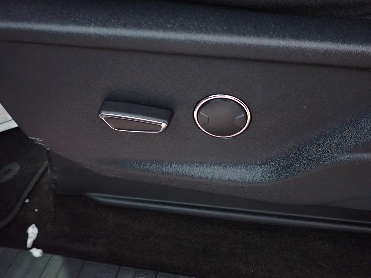 2021 Ford F-150 "XLT SUPERCREW 6'8" BOX 4WD Listowel ON