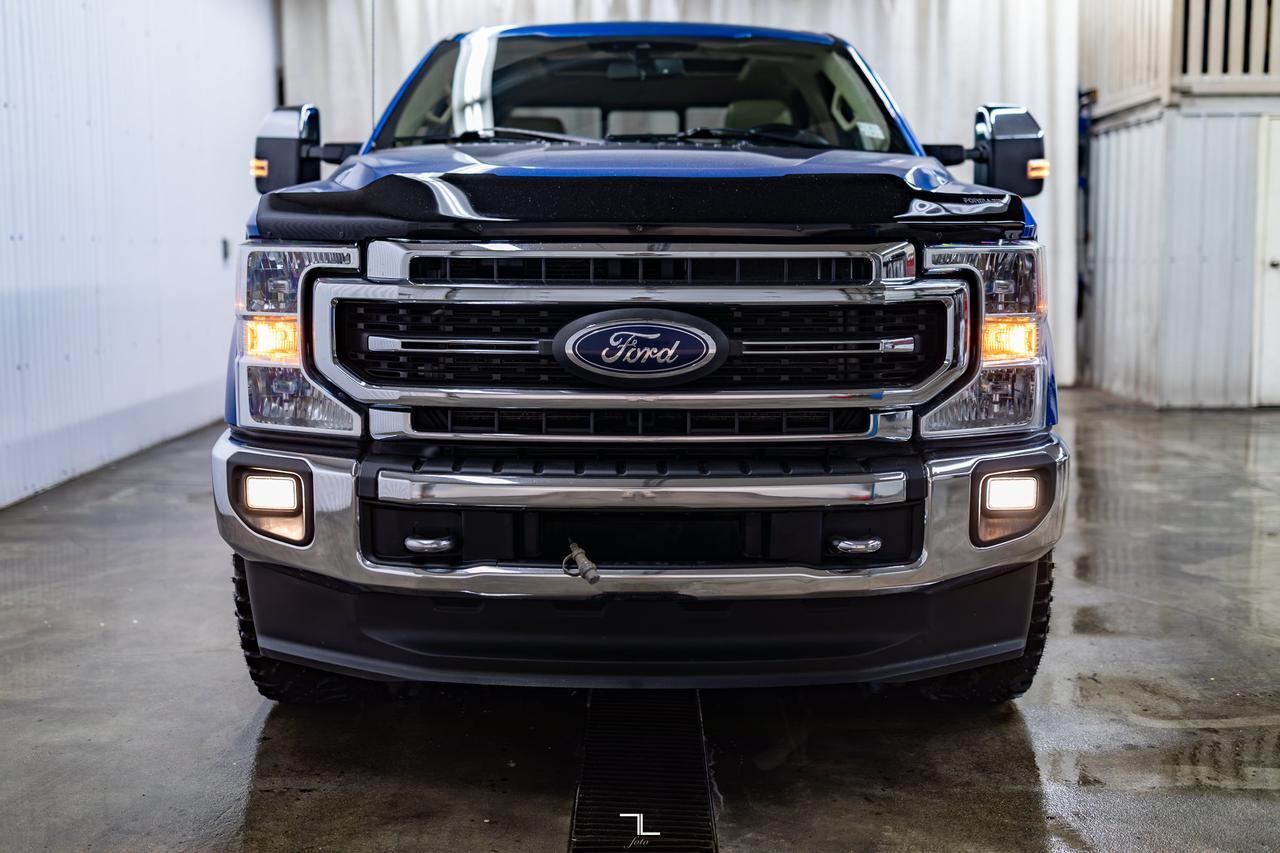 2021 Ford F-250 4x4 Crew Cab Lariat FX4 Diesel Leather Roof Nav Red Deer AB