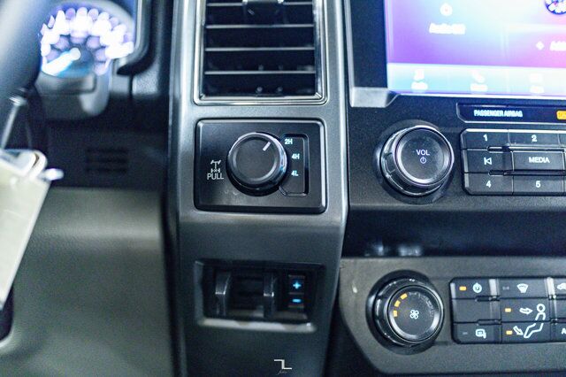 2021 Ford F-250 4x4 Crew Cab XLT FX4 BCam Red Deer AB