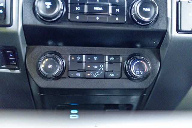 2021 Ford F-250 4x4 Crew Cab XLT FX4 BCam Red Deer AB