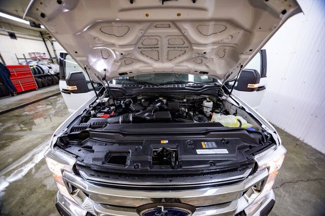 2021 Ford F-250 4x4 Crew Cab XLT FX4 BCam Red Deer AB