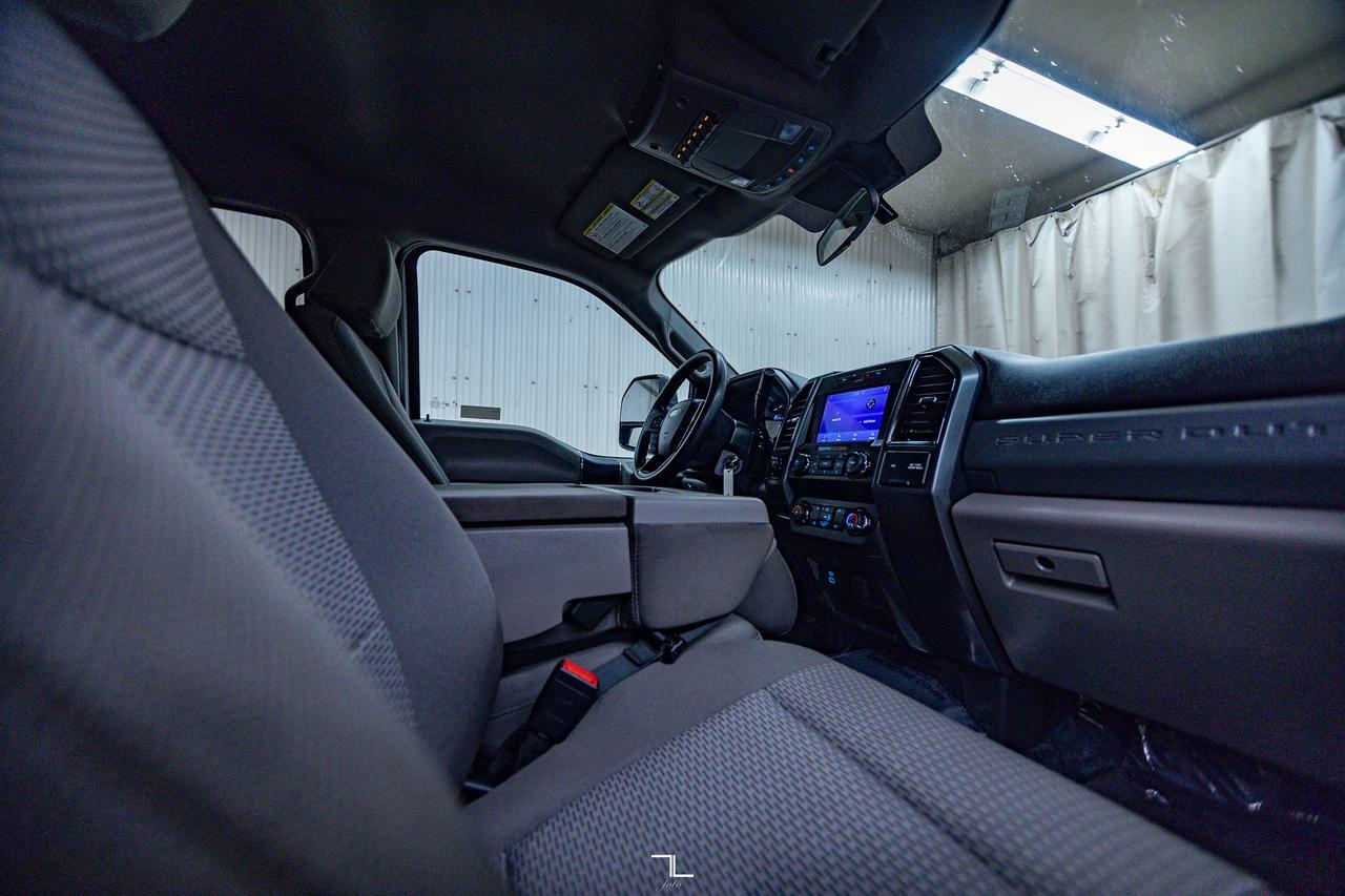 2021 Ford F-250 4x4 Crew Cab XLT FX4 BCam Red Deer AB