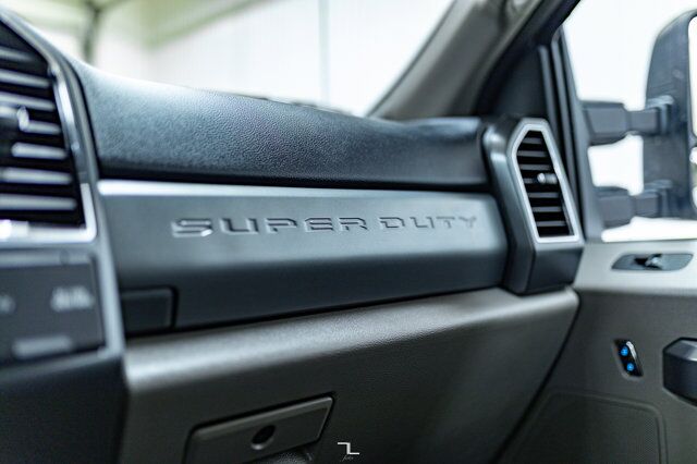 2021 Ford F-250 4x4 Crew Cab XLT FX4 BCam Red Deer AB