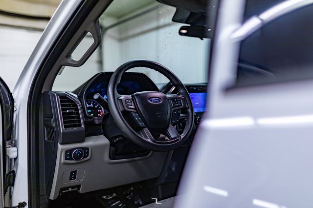 2021 Ford F-250 4x4 Crew Cab XLT FX4 BCam Red Deer AB