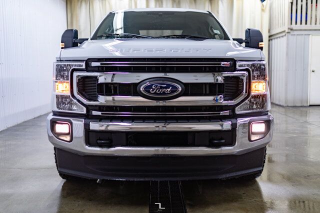 2021 Ford F-250 4x4 Crew Cab XLT FX4 BCam Red Deer AB