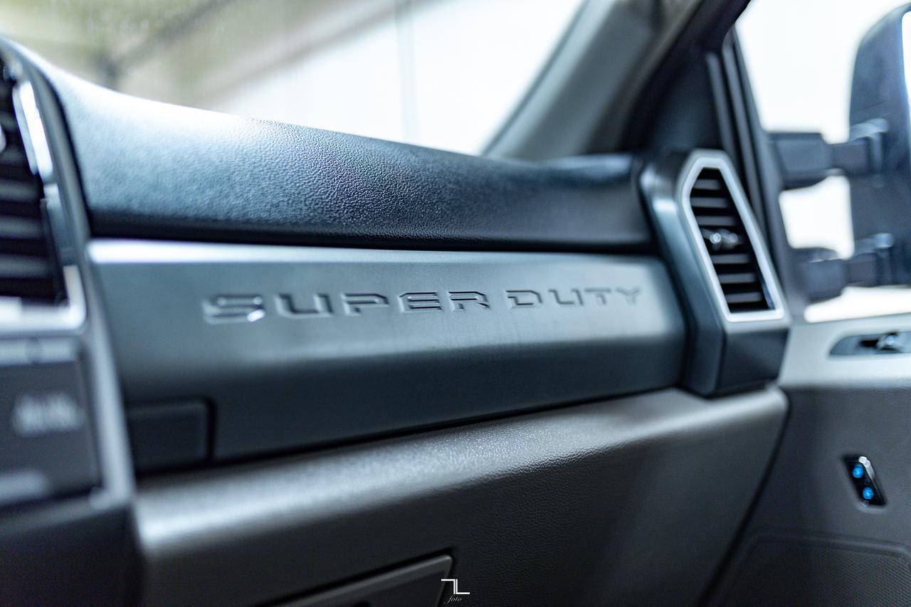 2021 Ford F-250 4x4 Crew Cab XLT FX4 BCam Red Deer AB