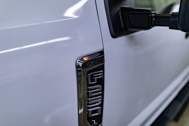 2021 Ford F-250 4x4 Crew Cab XLT FX4 BCam Red Deer AB