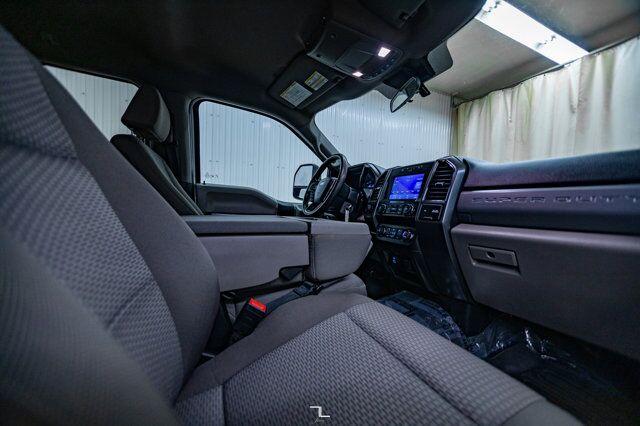 2021 Ford F-250 4x4 Crew Cab XLT FX4 BCam Red Deer AB