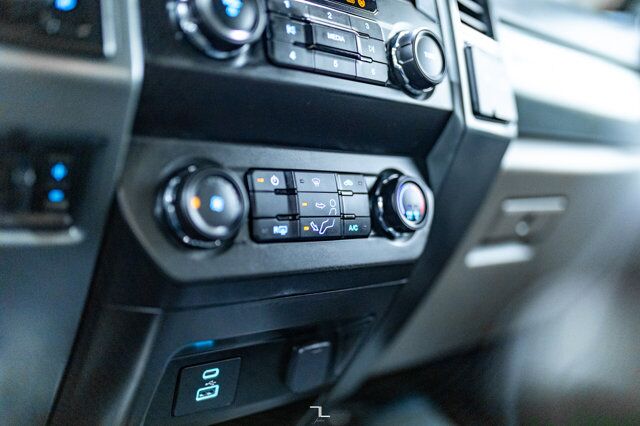 2021 Ford F-250 4x4 Crew Cab XLT FX4 BCam Red Deer AB