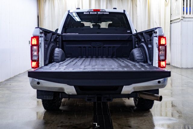 2021 Ford F-250 4x4 Crew Cab XLT FX4 BCam Red Deer AB
