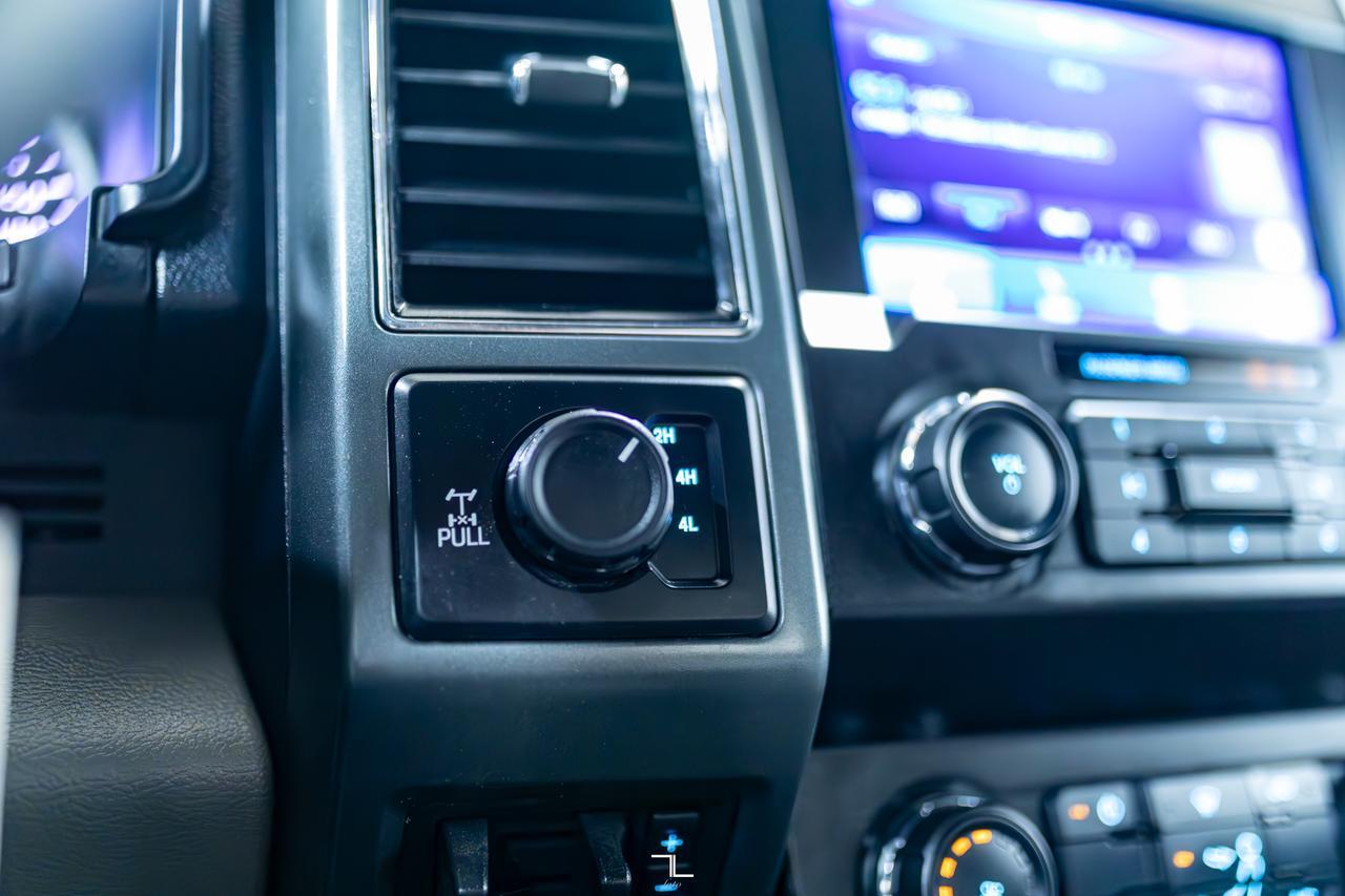 2021 Ford F-250 4x4 Crew Cab XLT FX4 Longbox BCam Red Deer AB